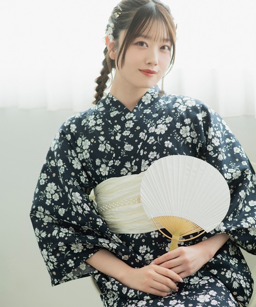 CELEN（セレン）の「【1人で着られる浴衣4点セット】浴衣・兵児帯・腰紐2本《夏ときめき浴衣》（浴衣・レディース・その他3/その他12/その他4/その他7/その他9/その他6/その他8/その他10/その他1/その他2/その他5/その他11/ホワイト系/イエロー系/グレー系1/グレー系2/アイボリー系/グレー系3/ブラウン系1/ブラウン系2/ネイビー系・FREE）」の8枚目の写真