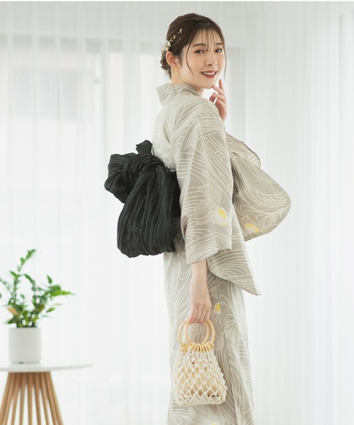 CELEN（セレン）の「【1人で着られる浴衣4点セット】浴衣・兵児帯・腰紐2本《夏ときめき浴衣》（浴衣・レディース・その他3/その他12/その他4/その他7/その他9/その他6/その他8/その他10/その他1/その他2/その他5/その他11/ホワイト系/イエロー系/グレー系1/グレー系2/アイボリー系/グレー系3/ブラウン系1/ブラウン系2/ネイビー系・FREE）」の3枚目の写真