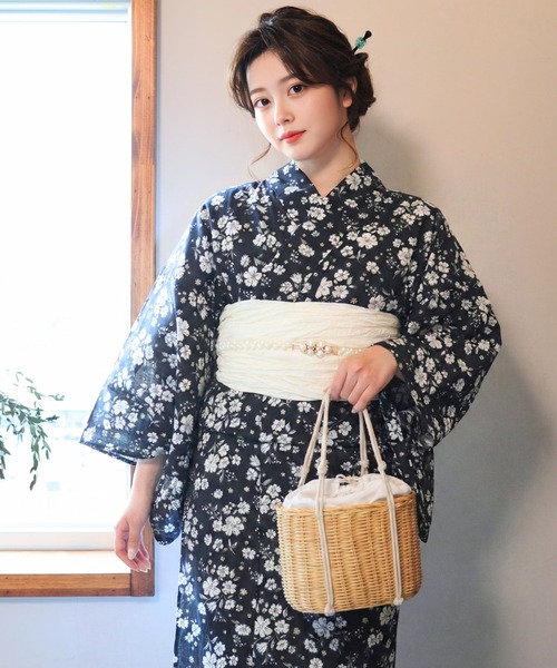 CELEN（セレン）の「【1人で着られる浴衣4点セット】浴衣・兵児帯・腰紐2本《夏麗し浴衣》（浴衣・レディース・その他3/その他12/その他4/その他7/その他9/その他6/その他8/その他10/その他1/その他2/その他5/その他11/ホワイト系/イエロー系/グレー系1/グレー系2/アイボリー系/グレー系3/ブラウン系1/ブラウン系2/ネイビー系・FREE）」の8枚目の写真