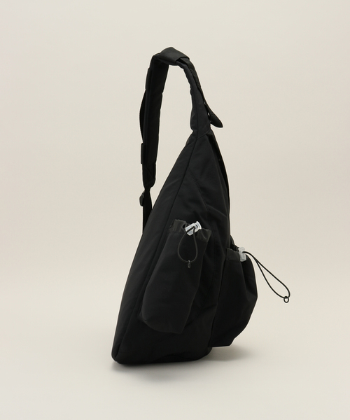 MARMOT(マーモット)の「【MARMOT / マーモット】SLING バッグ(ショルダーバッグ・レディース・ブラック・FREE)」の4枚目の写真