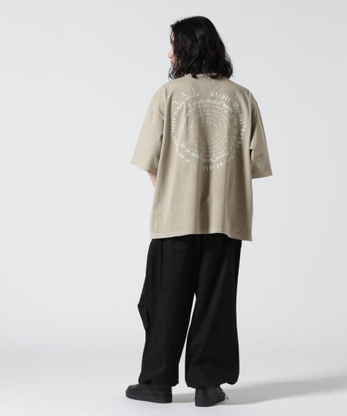 DANKE SCHON(ダンケシェーン)の「【WEB&DEPOT限定】DankeSchon/活性染SPIRAL S/S Tee(Tシャツ/カットソー・メンズ・ブラック/ベージュ・L/M)」の14枚目の写真