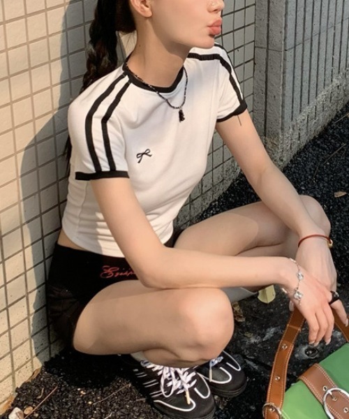 Vipoa(ヴィポア)の「line accent ribbon tee(Tシャツ/カットソー・レディース・ホワイト・FREE)」の14枚目の写真