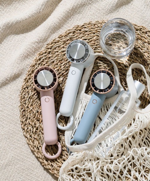 MARK'S(マークス)の「ペルチェ冷却機能ハンディファン カラビナ付(生活家電・レディース・ホワイト/ブルー/ピンク・FREE)」の6枚目の写真