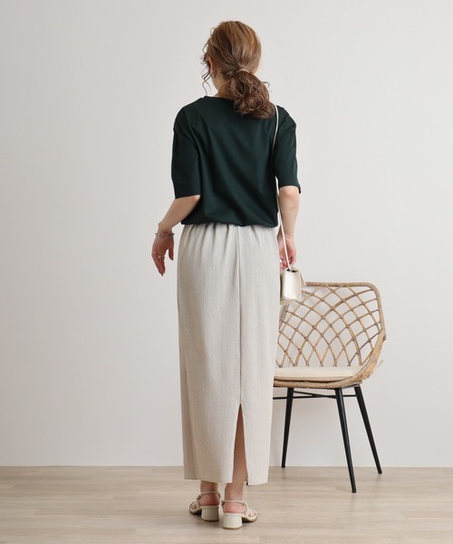 BRODIAEA(ブローディア)の「BRODIAEA シルケットコットン加工 刺繍Tシャツ(Tシャツ/カットソー・レディース・ダークグリーン/ネイビー/キャメル/レンガ/オフホワイト・40)」の15枚目の写真