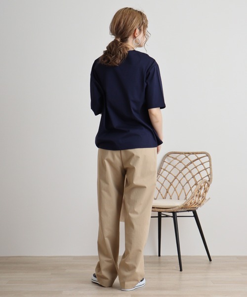 BRODIAEA(ブローディア)の「BRODIAEA シルケットコットン加工 刺繍Tシャツ(Tシャツ/カットソー・レディース・ダークグリーン/ネイビー/キャメル/レンガ/オフホワイト・40)」の20枚目の写真