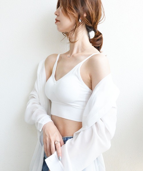 styiro（スタイロ）の「【9色展開】カップインシームレスブラトップキャミ ノンワイヤー（キャミソール・レディース・ピンク系その他/ピンク/グリーン/ホワイト/ブラック/ブルー/グレー/イエロー/ベージュ・FREE）」の2枚目の写真