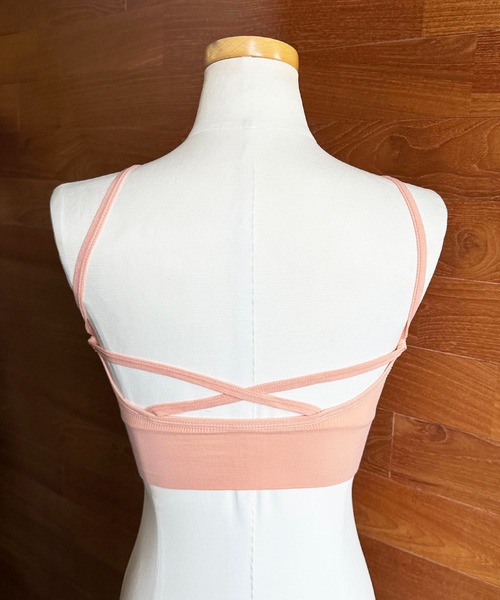 styiro（スタイロ）の「【9色展開】カップインシームレスブラトップキャミ ノンワイヤー（キャミソール・レディース・ピンク系その他/ピンク/グリーン/ホワイト/ブラック/ブルー/グレー/イエロー/ベージュ・FREE）」の20枚目の写真