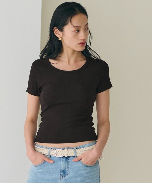 coca（coca）（コカ）の「＼新色登場！／とろみリブUネックTシャツ（Tシャツ/カットソー・レディース・ホワイト/ブラック/グレー/ライトベージュ/チャコール/ブラウン・M/L/S）」の10枚目の写真