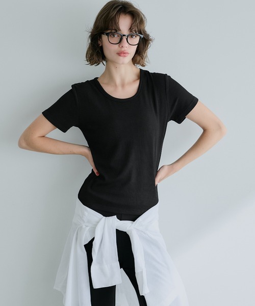 coca（coca）（コカ）の「＼新色登場！／とろみリブUネックTシャツ（Tシャツ/カットソー・レディース・ホワイト/ブラック/グレー/ライトベージュ/チャコール/ブラウン・M/L/S）」の16枚目の写真