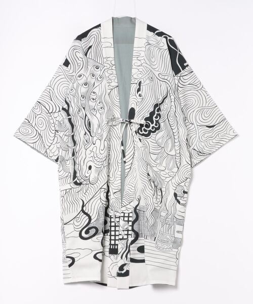 カヤ(カヤ)の「【石黒亜矢子×倭物やカヤ】リバーシブル羽織(カーディガン/ボレロ・レディース・ブラック/グレー・FREE)」の2枚目の写真