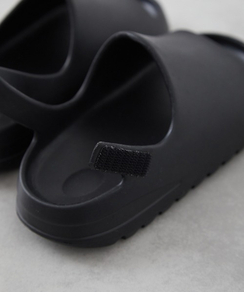 riziere(リジェール)の「プラットフォームサンダル(サンダル・キッズ・ライトベージュ/ブラック・15cm/16cm/17cm/18cm/19cm)」の20枚目の写真