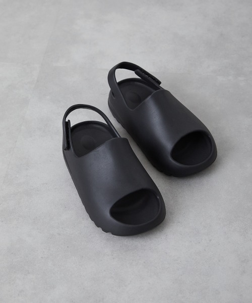 riziere(リジェール)の「プラットフォームサンダル(サンダル・キッズ・ライトベージュ/ブラック・15cm/16cm/17cm/18cm/19cm)」の17枚目の写真