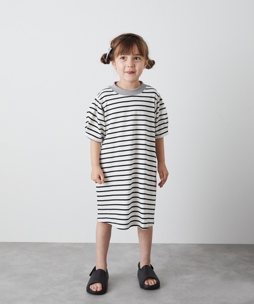 riziere(リジェール)の「プラットフォームサンダル(サンダル・キッズ・ライトベージュ/ブラック・15cm/16cm/17cm/18cm/19cm)」の15枚目の写真