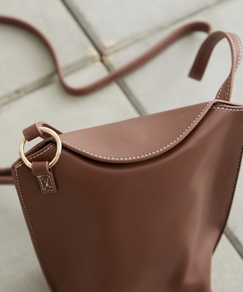 mystic(ミスティック)の「loti リングステッチショルダーBAG(ショルダーバッグ・レディース・ブラウン/カーキ/ブラック・ONE SIZE)」の13枚目の写真