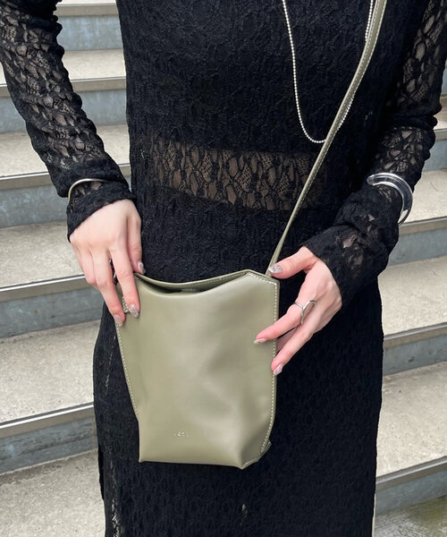 mystic(ミスティック)の「loti リングステッチショルダーBAG(ショルダーバッグ・レディース・ブラウン/カーキ/ブラック・ONE SIZE)」の20枚目の写真