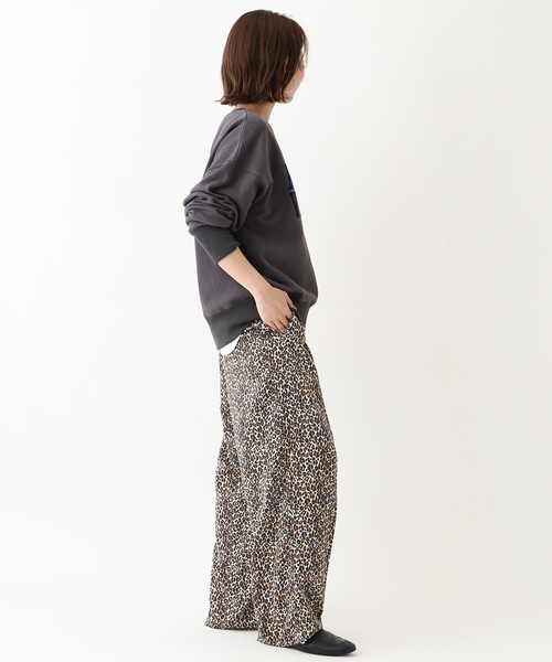 SLOBE IENA(スローブイエナ)の「プリントサテンイージーパンツ(その他パンツ・レディース・キャメル/ブラック・FREE)」の13枚目の写真