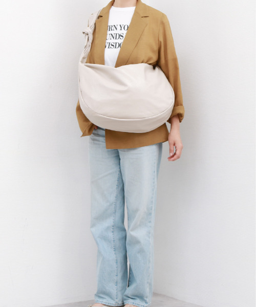 cache cache（カシュ カシュ）の「カシュカシュ cachecache / ソフトエナメルノットビッグショルダー（ショルダーバッグ・レディース・アイボリー/ライトグリーン/ブラック・FREE）」の16枚目の写真