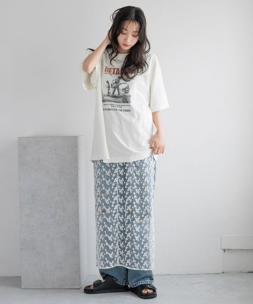 専用になります LOWRYS FARM（ローリーズファーム）の「フォトグラフィックT