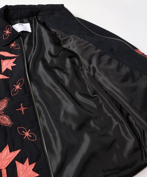 amok（アモク）の「FLOWER QUILT JACKET（ブルゾン・メンズ・ライトブルー/ブラック・S/M/L）」の16枚目の写真