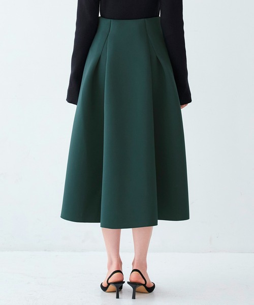 RUIRUE BOUTIQUE（ルイルエブティック）の「ストレッチ ｜ 選べるシルエット・丈 ボンディング ボリューム 美脚スカート（フレアミドル） ｜ ダンボールニット フレアスカート ロングスカート コクーンスカート ウエストゴム オフィスカジュアル（スカート・レディース・ネイビー/ブラック/ダークグリーン/ブルー/ライトグリーン/レッド/ピンク・L/M）」の13枚目の写真