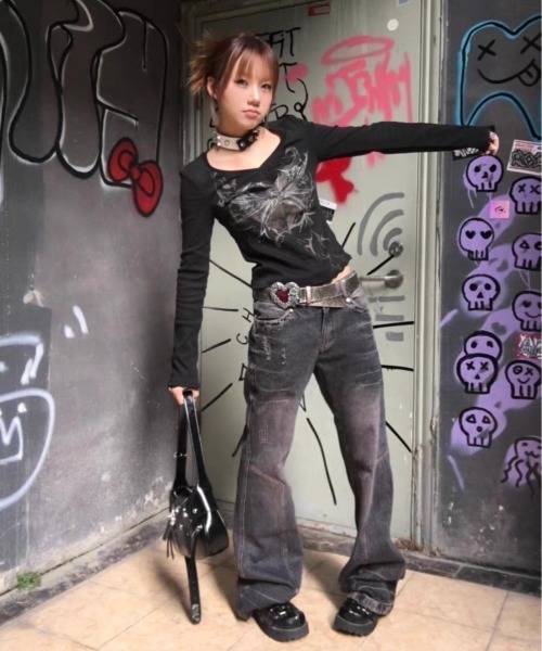 tシャツ A'GEM/9 × .kom「NOVESSEL/ノベセル」ハートロゴロングスリーブカットソー レディース A'GEM/9 × .kom『NOVESSEL/ノベセル』ハートロゴロングスリーブ