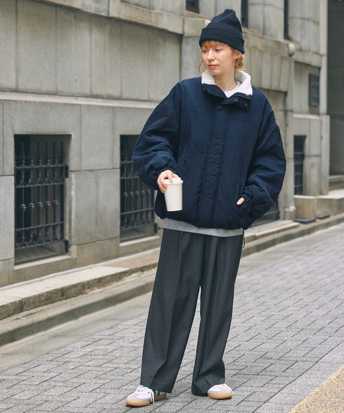 MONO-MART LADY'S（モノマートレディース）の「ボア×ナイロン リバーシブル スタンド オーバーサイズブルゾン（ブルゾン・レディース・ネイビー/チャコールグレー/ブラック・FREE）」の17枚目の写真