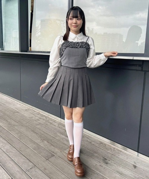 F i.n.t（フィント）の「【セットアップ対応】レジメストライプフリルビスチ/F&A/fint（キャミソール・レディース・ブラウン/グレー×ホワイト・FREE）」の16枚目の写真