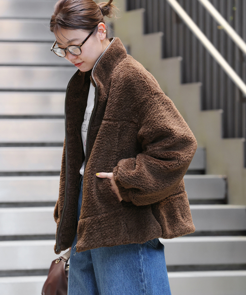 JOURNAL STANDARD relume（ジャーナルスタンダード　レリューム）の「スタンドボアブルゾン（ブルゾン・レディース・ブラウン/チャコールグレー・FREE）」の22枚目の写真