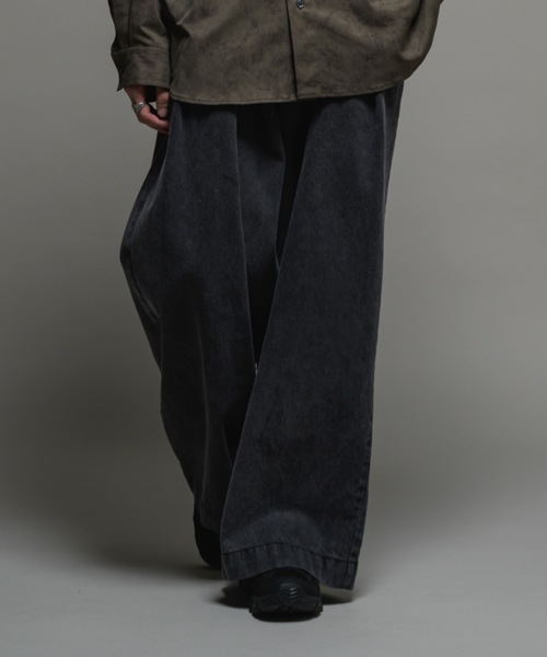 CASPER JOHN(キャスパージョン)の「13.5oz High tapered denim pants/13.5oz ハイテーパードデニムパンツ(デニムパンツ・メンズ・ブルー/グレー/ブラック系/ブラック・LARGE/MEDIUM/SMALL/X-SMALL)」の20枚目の写真