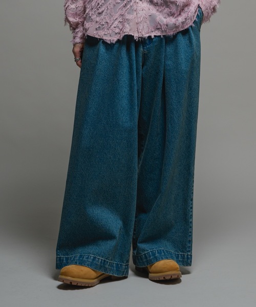 CASPER JOHN(キャスパージョン)の「13.5oz High tapered denim pants/13.5oz ハイテーパードデニムパンツ(デニムパンツ・メンズ・ブルー/グレー/ブラック系/ブラック・LARGE/MEDIUM/SMALL/X-SMALL)」の11枚目の写真