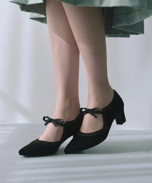Launa lea(ラウナレア)の「【26春新カラー】◇日本製◇ 6cmリボンメリージェンパンプス(0577,0577A)(パンプス・レディース・ブラック/アイボリー/ブラックミックス/ベージュ系その他/ホワイト系その他/ライトグレー/ブラック系その他・22.0cm/22.5cm/23.0cm/23.5cm/24.0cm/24.5cm/25.0cm)」の6枚目の写真