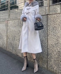 ファー付ロングダッフルコート