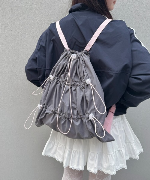 SOLLON.(ソルロン)の「ダブルギャザードロストナップサック(バックパック/リュック・レディース・ブラック/ホワイト/グレー/ホワイト系その他/ブラック系その他・FREE)」の5枚目の写真