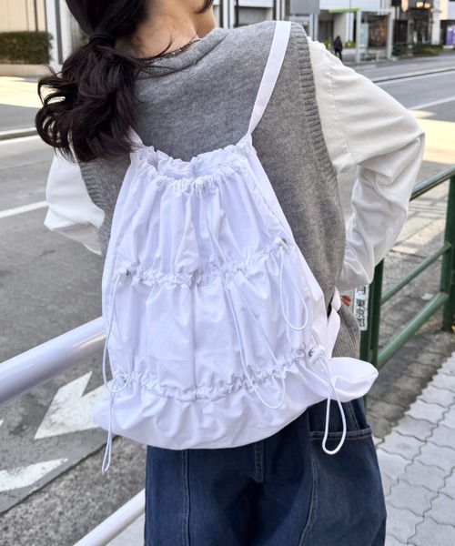SOLLON.(ソルロン)の「ダブルギャザードロストナップサック(バックパック/リュック・レディース・ブラック/ホワイト/グレー/ホワイト系その他/ブラック系その他・FREE)」の14枚目の写真