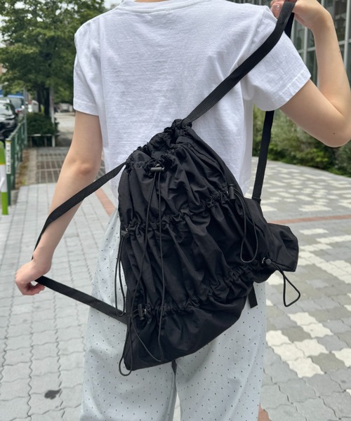 SOLLON.(ソルロン)の「ダブルギャザードロストナップサック(バックパック/リュック・レディース・ブラック/ホワイト/グレー/ホワイト系その他/ブラック系その他・FREE)」の16枚目の写真