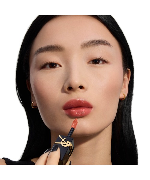 Yves Saint Laurent Beaute(イヴ・サンローラン・ボーテ)の「【新色登場】YSL ザ インクス ヴィニルクリーム(口紅/リップティント/グロス・レディース・614 - ブラウン イグニション/44 ヌードラヴァリエール/440-ブラッシュ コネクション/620 - ピーチ サブバージョン/622 - プラム リベレーション/403 - フューシャ ディメンション/621 - レッド アドレーション/610 - ヌード チャンピョン/611 - モーヴ プロヴォケーション/416 - チリ プロヴォケーション/443 - ポップ ザ ヌード/444 - ディジー ベリー・FREE)」の15枚目の写真