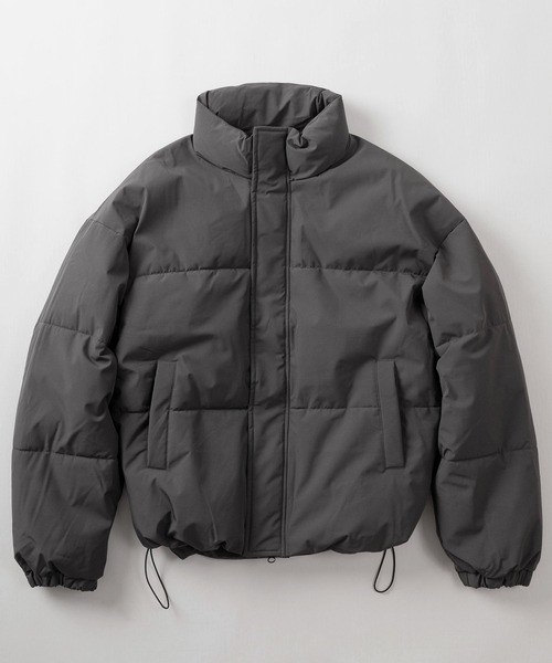 make a ray!(メイク ア レイ!)の「スタンド ファイバーダウン パファージャケット/ スタンドジャケット/ビッグシルエット/ ドローコード付/【撥水】【防風】(ダウンジャケット/コート・メンズ・チャコールグレー/セージグリーン/ブラック・L/M/XL)」の4枚目の写真