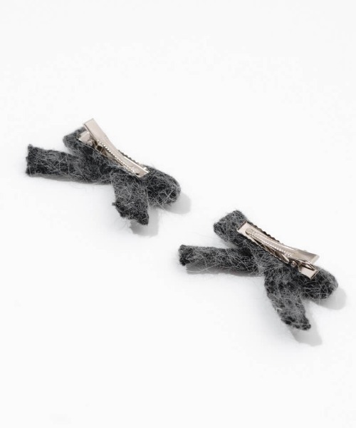 flower（フラワー）の「ニットリボンクリップ(2pc)（バレッタ/ヘアクリップ・レディース・アイボリー/グレー・FREE）」の4枚目の写真