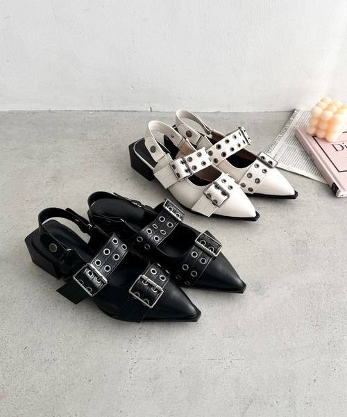 Loueme（ルエム）の「ハトメベルトダブルストラップミュール（パンプス・レディース・ブラック/アイボリー・24.5cm/23.5cm）」の3枚目の写真