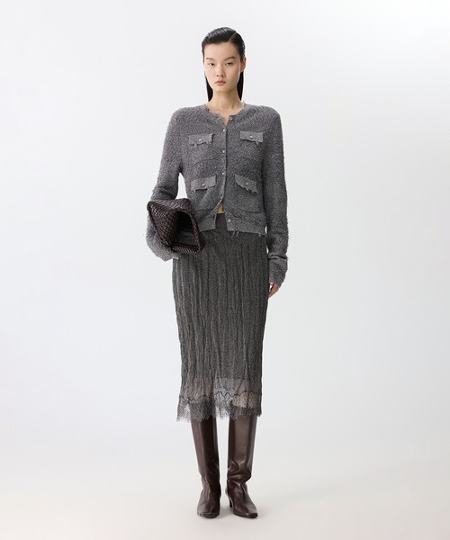 JNBY(ジェーエヌビーワイ)の「Shimmer Lace Knit Skirt / レースニットスカート(スカート・レディース・ブラック/グレー・40/38/36)」の7枚目の写真