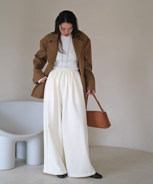 AKTE（アクテ）の「ボリュームスウェットパンツ（スウェットパンツ・レディース・ネイビー/オフホワイト・1/2）」の7枚目の写真