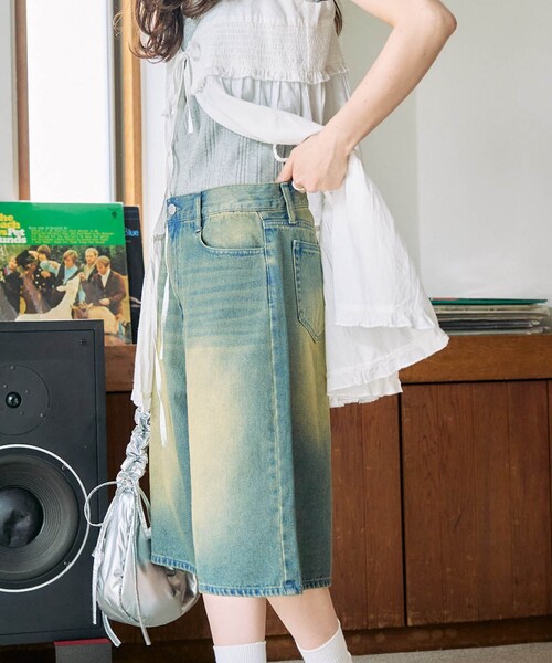 FREAK'S STORE(フリークスストア)の「限定展開 加工 デニム ハーフ パンツ(デニムパンツ・レディース・ブルー/ブラック/ブラウン/ネイビー・MEDIUM/SMALL)」の18枚目の写真