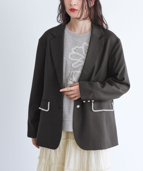 somari imagination(ソマリ イマジネーション)の「『フェイクパール付きテーラードジャケット』(テーラードジャケット・レディース・グレー/ブラック・2/1)」の15枚目の写真