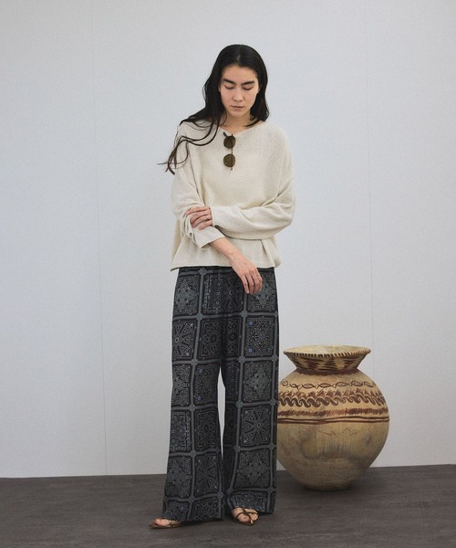 SALON adam et rope'（サロン アダム エ ロペ）の「mahalプリントリラックスパンツ（その他パンツ・レディース・ブラック/ベージュ・FREE）」の21枚目の写真