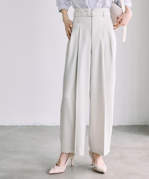 12Twelve Agenda(トゥエルブ アジェンダ)の「タックストレートワイドパンツ(その他パンツ・レディース・アイボリー/チャコールグレー・M/S)」の9枚目の写真