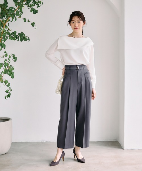 12Twelve Agenda(トゥエルブ アジェンダ)の「タックストレートワイドパンツ(その他パンツ・レディース・アイボリー/チャコールグレー・M/S)」の3枚目の写真