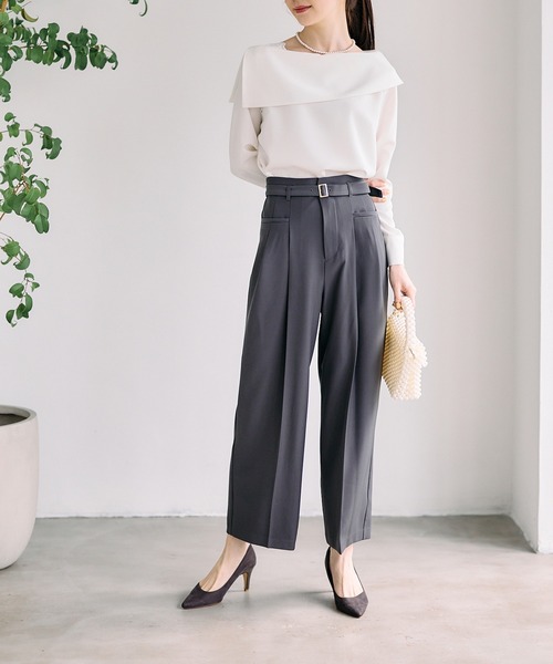 12Twelve Agenda(トゥエルブ アジェンダ)の「タックストレートワイドパンツ(その他パンツ・レディース・アイボリー/チャコールグレー・M/S)」の4枚目の写真