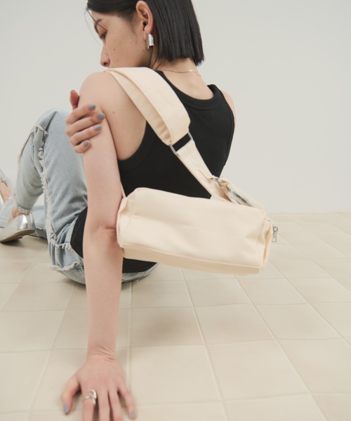 Shelly island（シェリーアイランド）の「ポーチ付きショルダーバッグ（ショルダーバッグ・レディース・ホワイト/ブラック・FREE）」の15枚目の写真