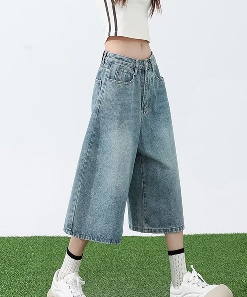 Lilamusant(リラミュゾン)の「【RS】【Lilamusant(リラミュゾン)】ヴィンテージライクワイドハーフデニムパンツ ウォッシュ加工 Y2K 韓国ストリート(デニムパンツ・レディース・ブラック/ブルー・M/L/S)」の4枚目の写真