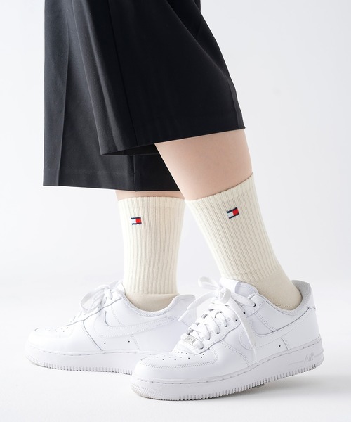TOMMY HILFIGER（トミーヒルフィガー）の「【EC別注】TOMMY HILFIGER/トミーヒルフィガー ブランド ロゴ 靴下 ミドル丈 クルーソックス 2足セット 23cm 24cm 25cm（ソックス/靴下・レディース・その他1/その他2/その他3/アイボリー/ブラック・23-25cm）」の18枚目の写真